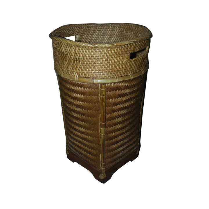 no. 73 tempaat sampah com bambu t.50 atas diam. 30cm bawah 20x20 ediut (3)